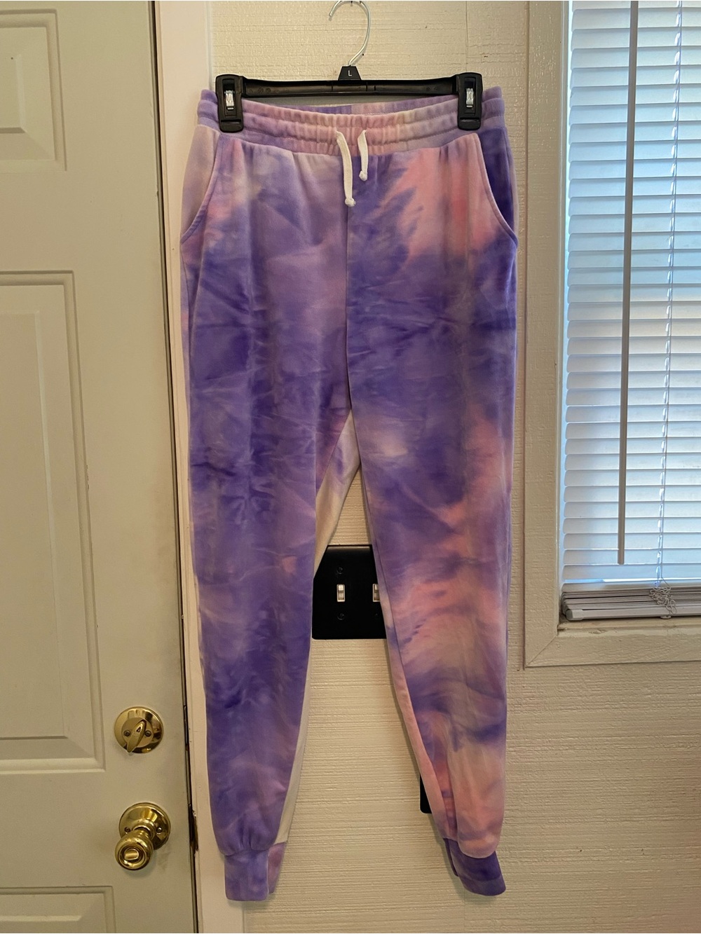 Charlotte Russe Purple & Pink Tie-Dye Velour Jogger Pants size small. Like new